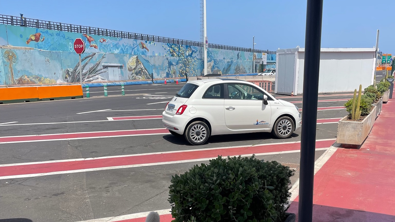 Parking outside CICAR