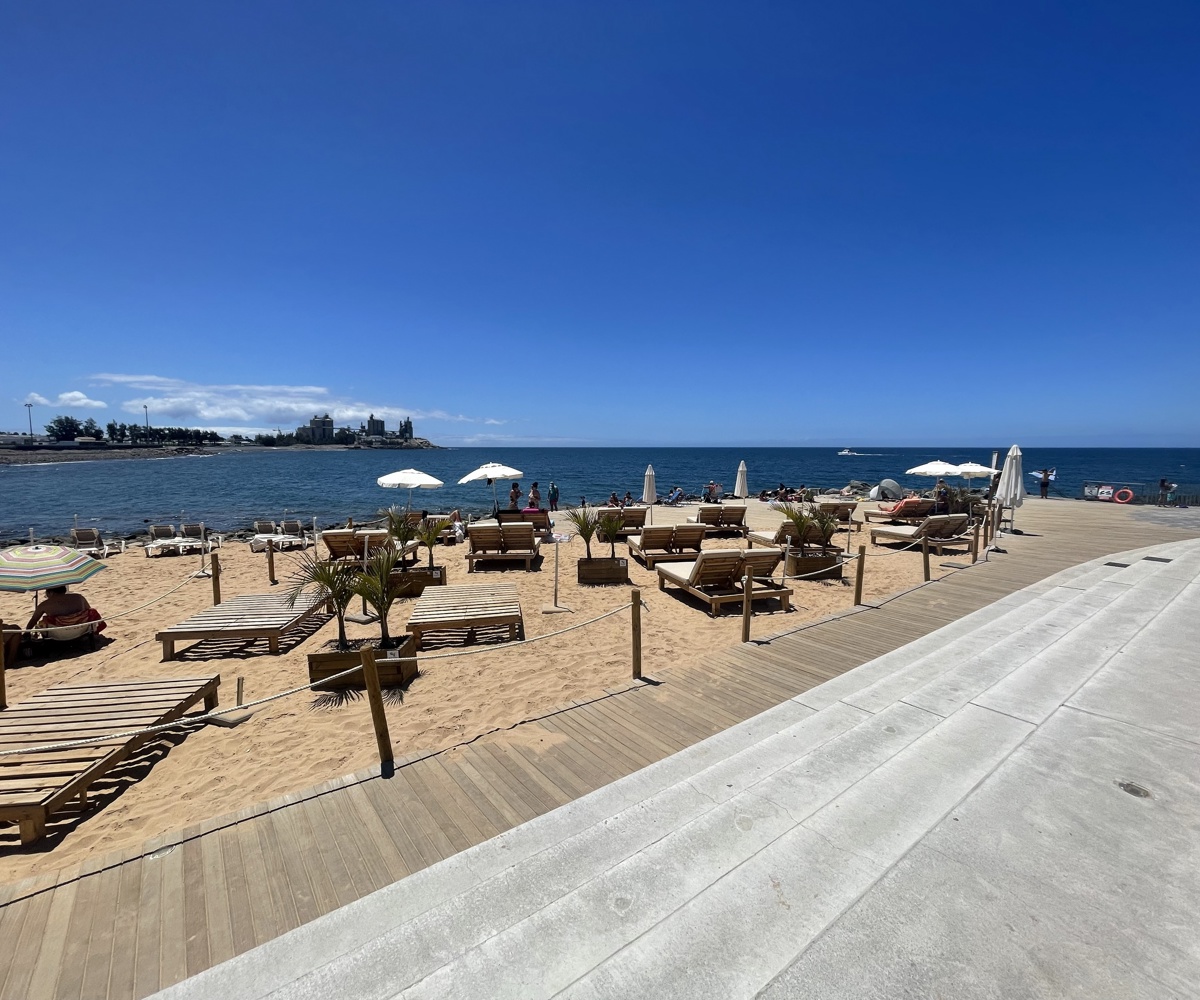 Arguineguín Beachfront Lounge Area, Gran Canaria