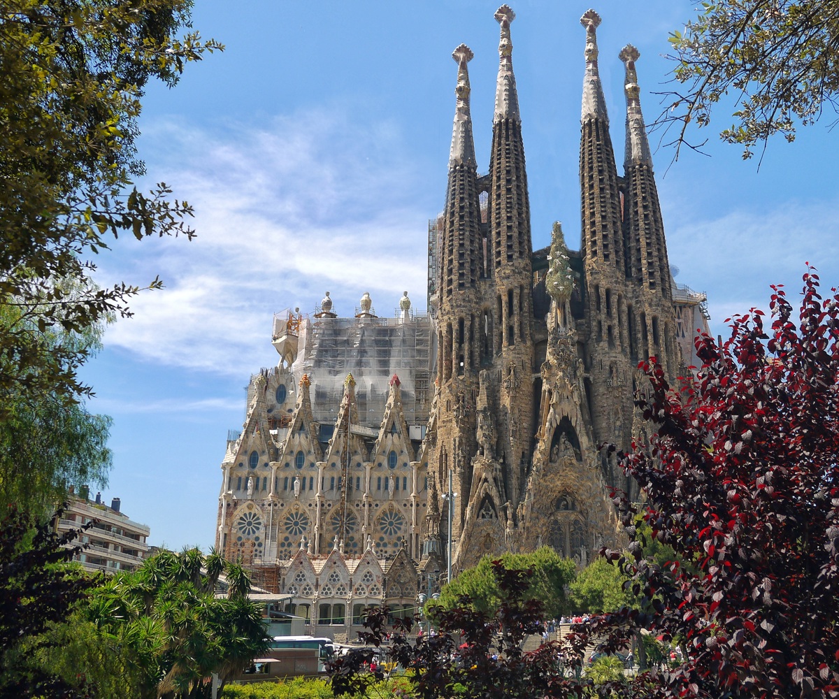 Spain: Sun, Sangria & Soulful Adventures