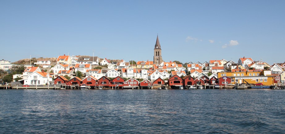Fjällbacka harbor and cliffs